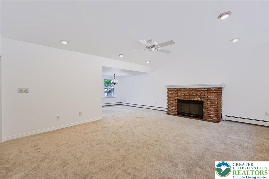 559 West Center Street