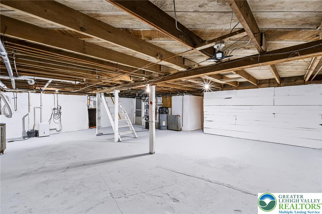 559 West Center Street