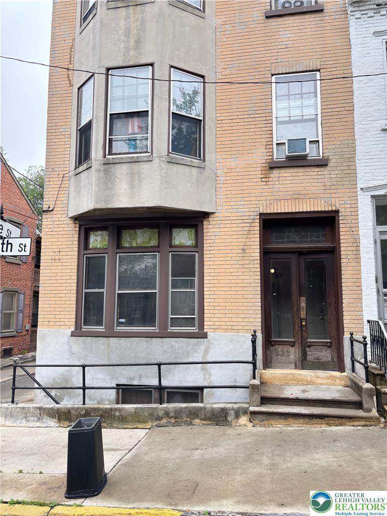 323 North 8th Street