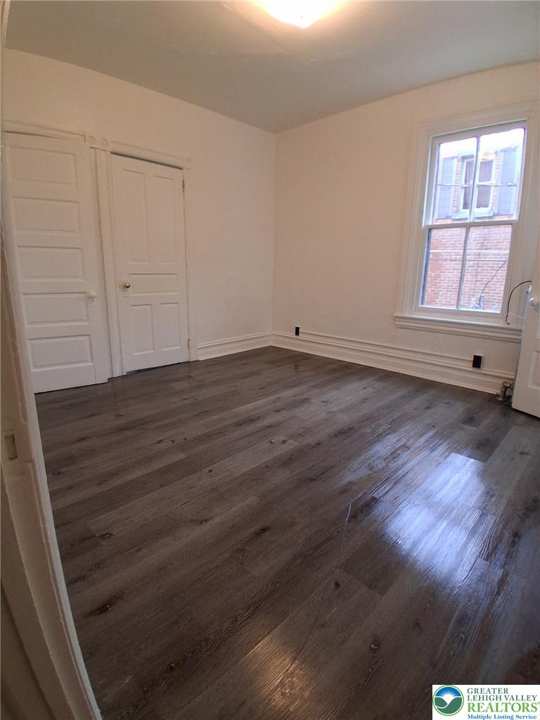 323 North 8th Street