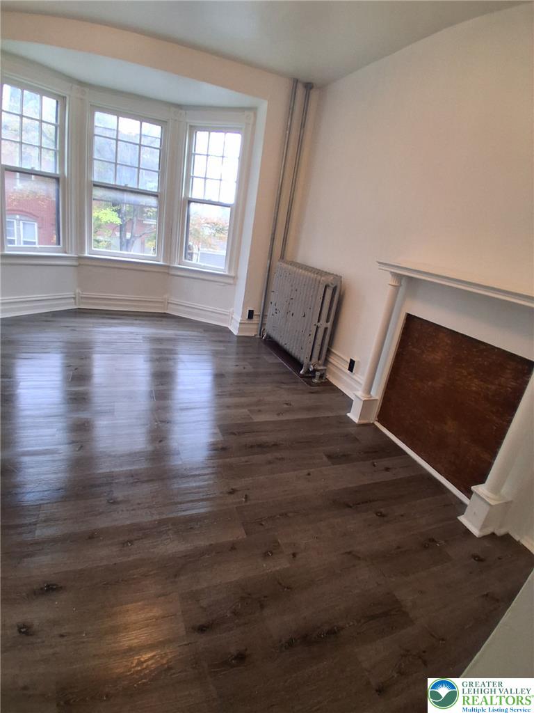323 North 8th Street