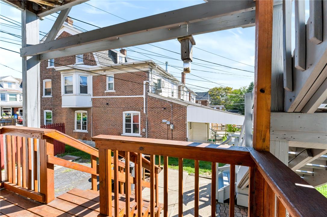 742 Linden Street