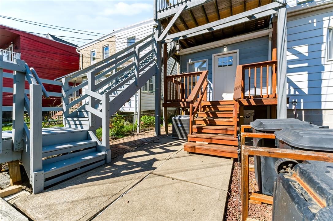 742 Linden Street