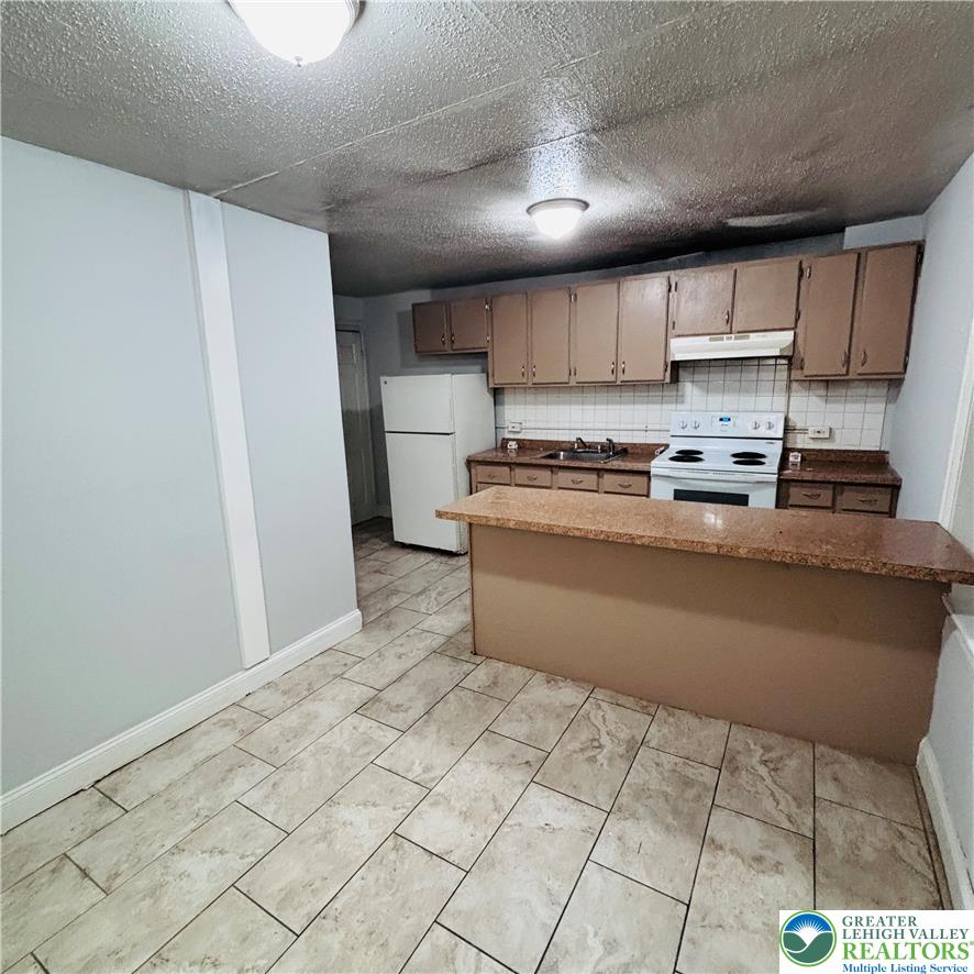 384 Tilghman West