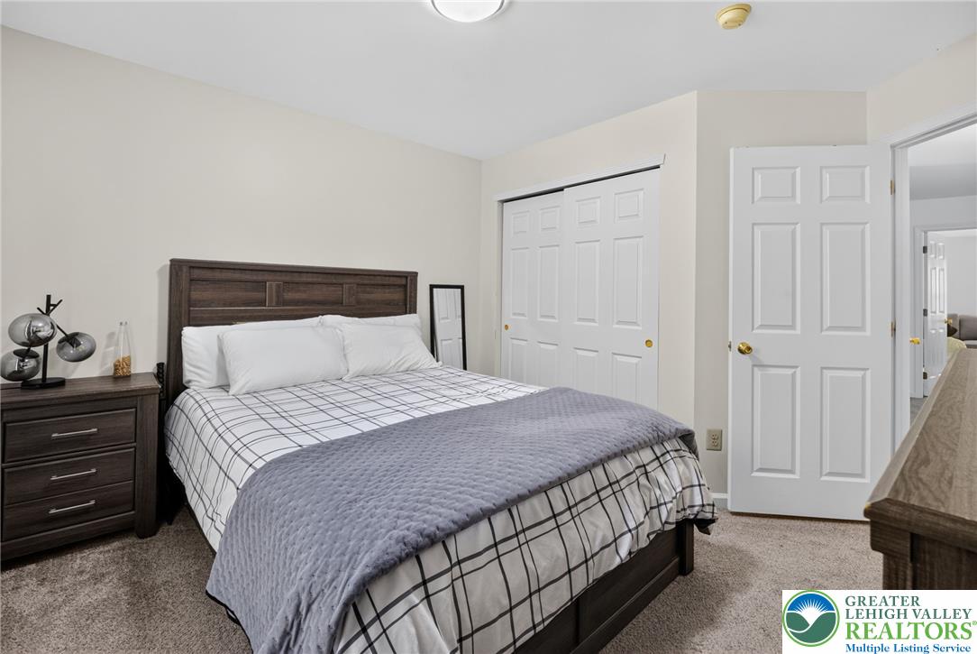 8141 Cross Creek Circle