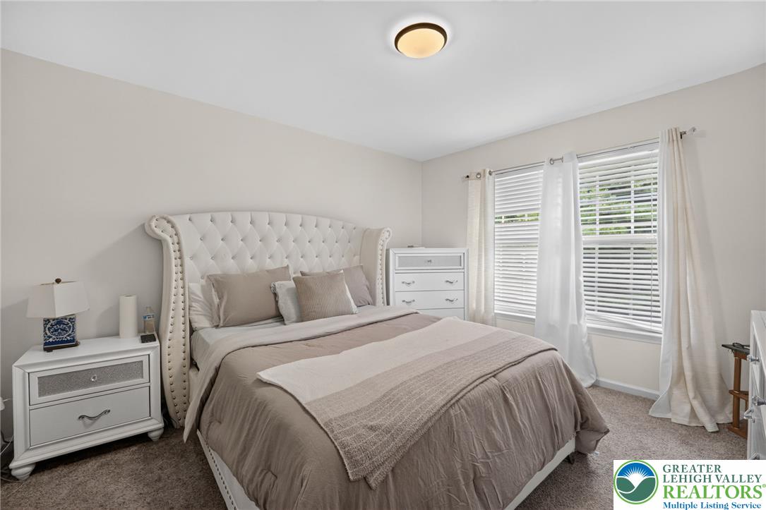 8141 Cross Creek Circle