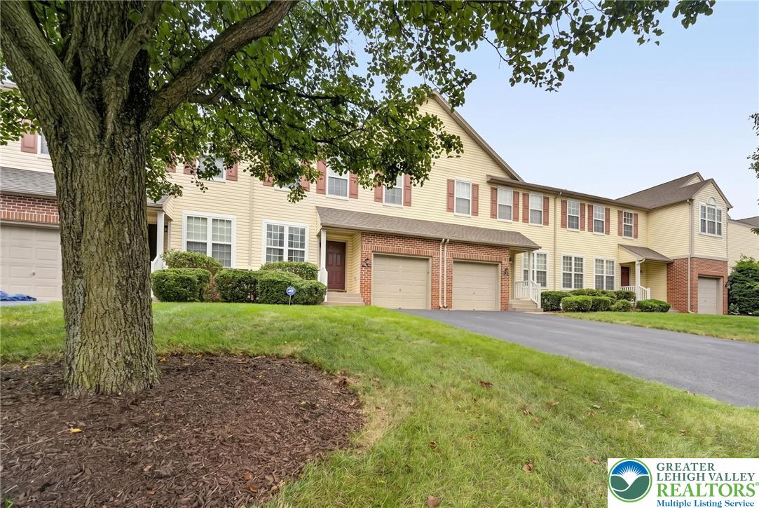 8141 Cross Creek Circle