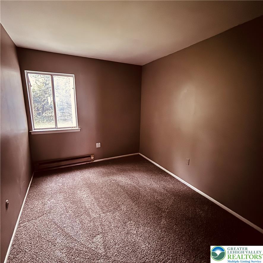 1327 Howard South