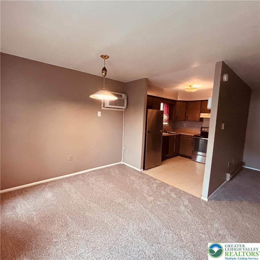 1327 Howard South