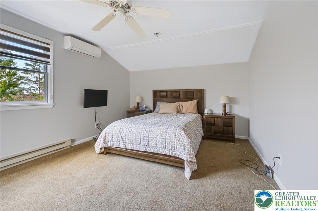 1605 Ridgeview