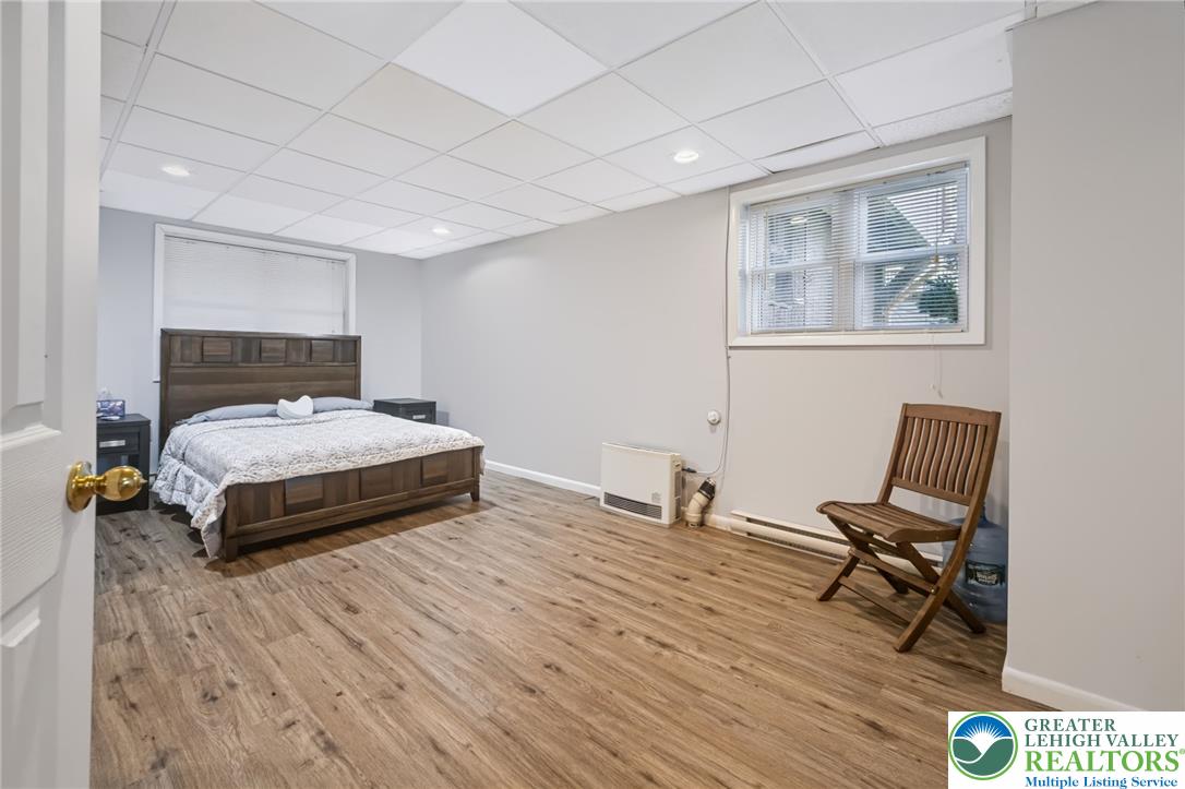 1605 Ridgeview