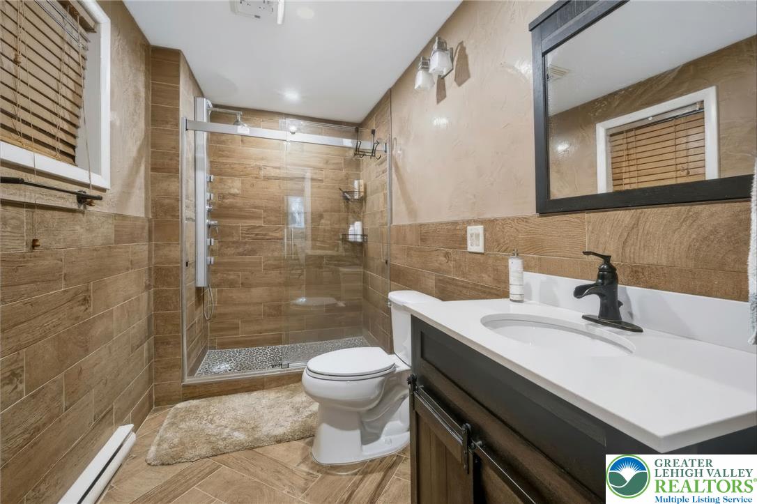 1605 Ridgeview