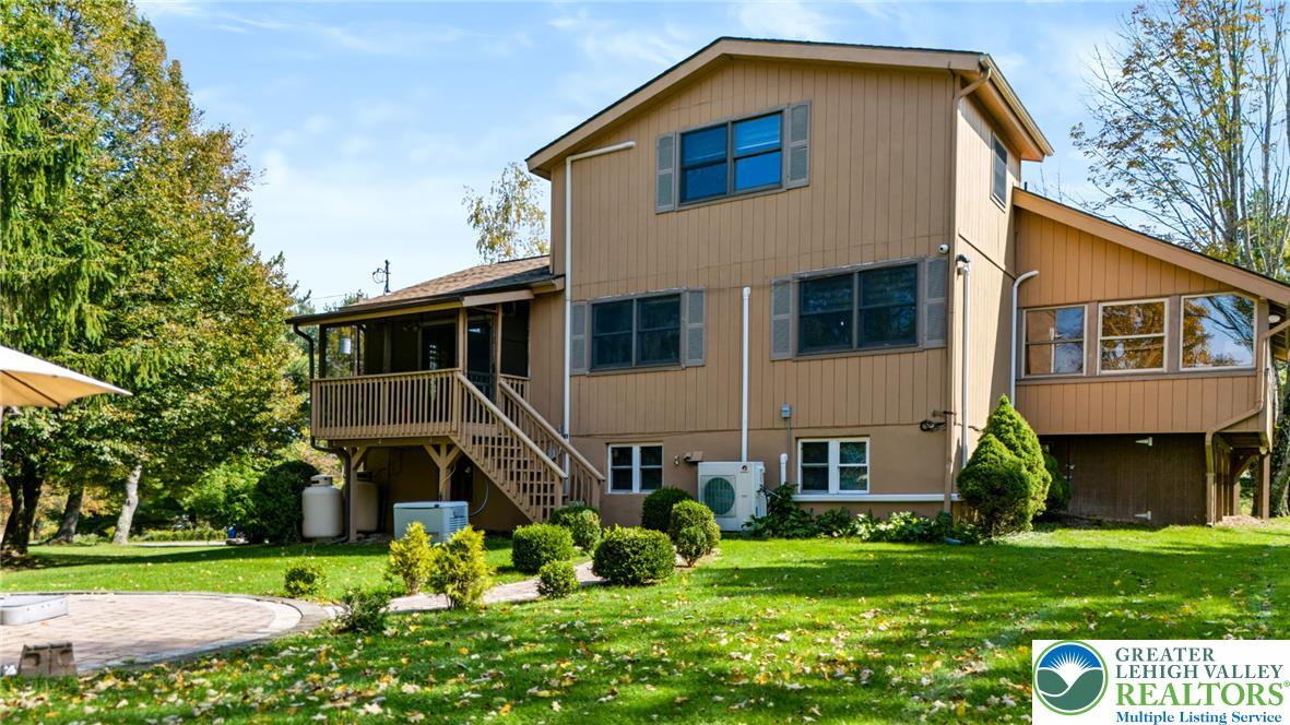 1605 Ridgeview