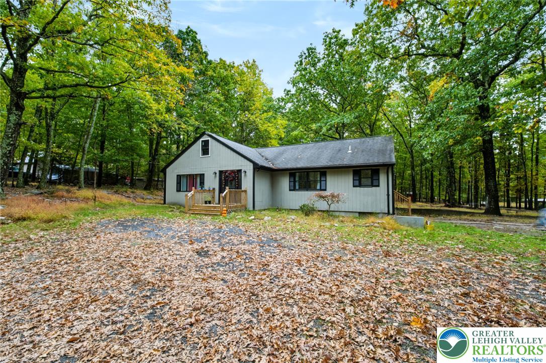 3273 Heights Drive