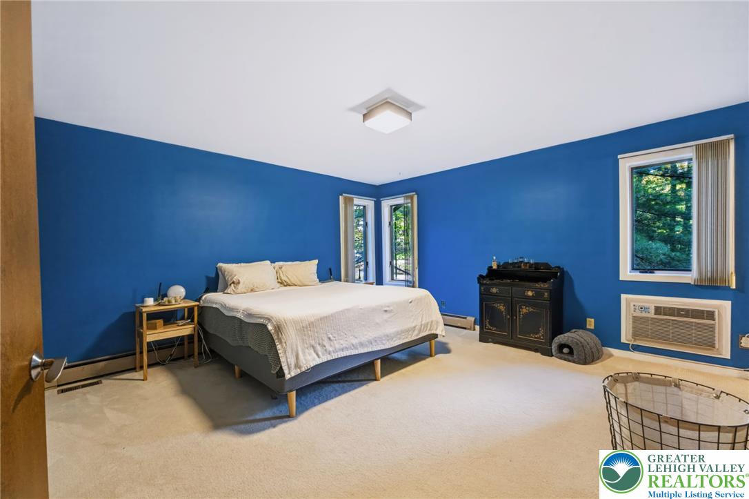 141 Roosevelt Road