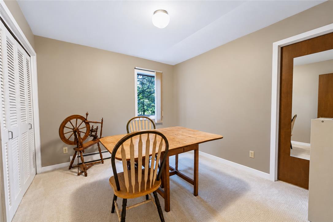 141 Roosevelt Road