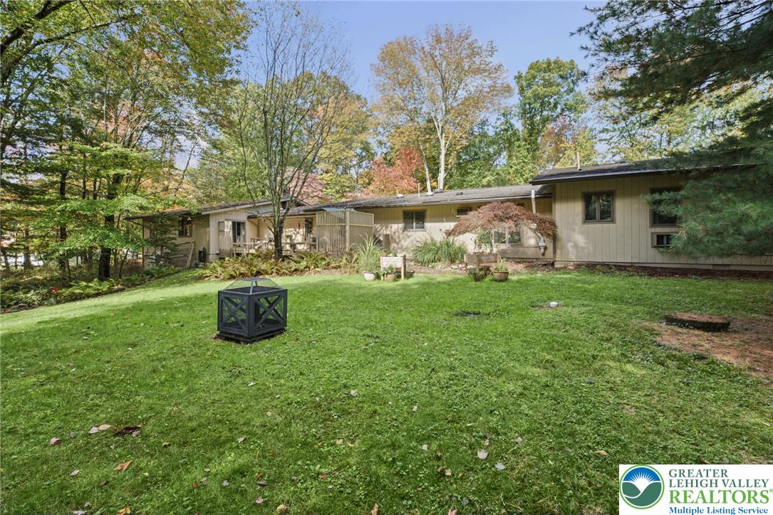 141 Roosevelt Road