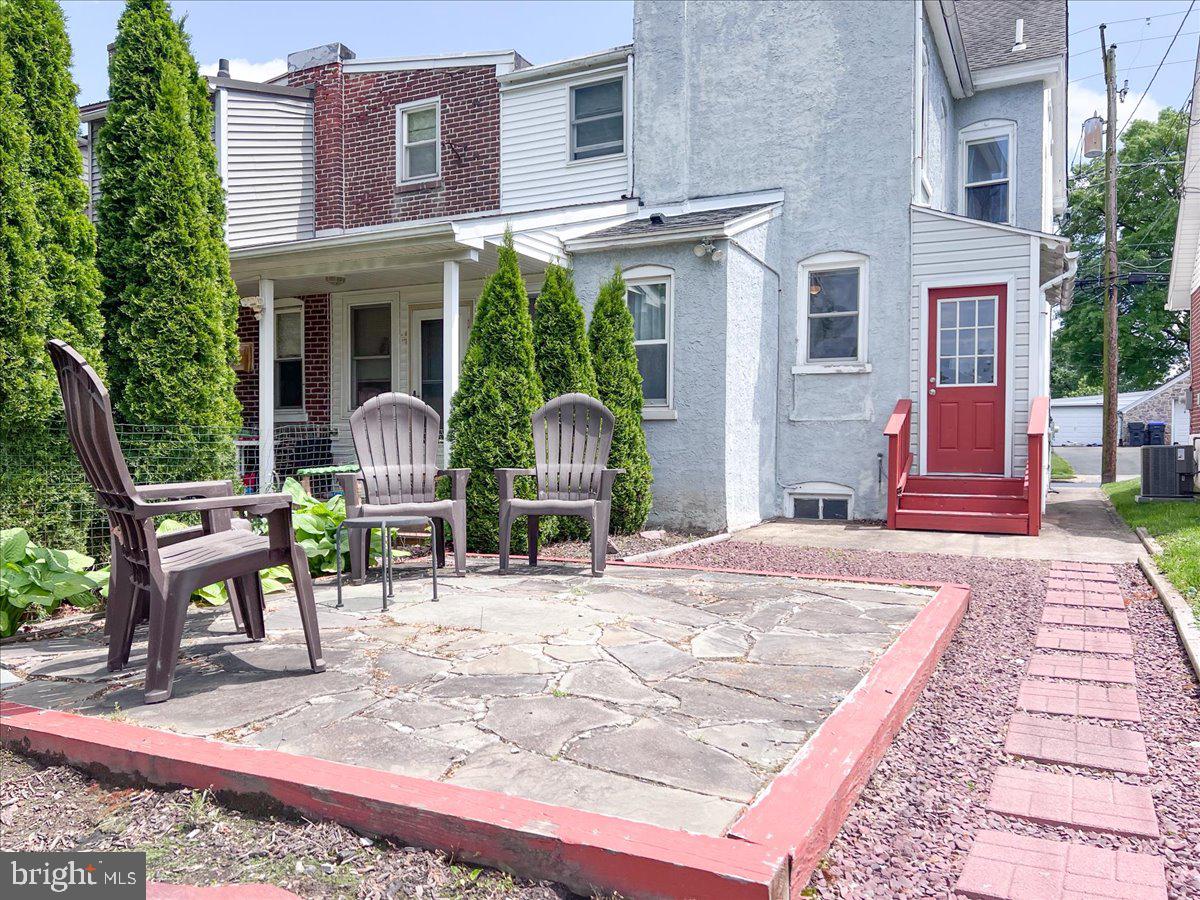 31 S MADISON STREET