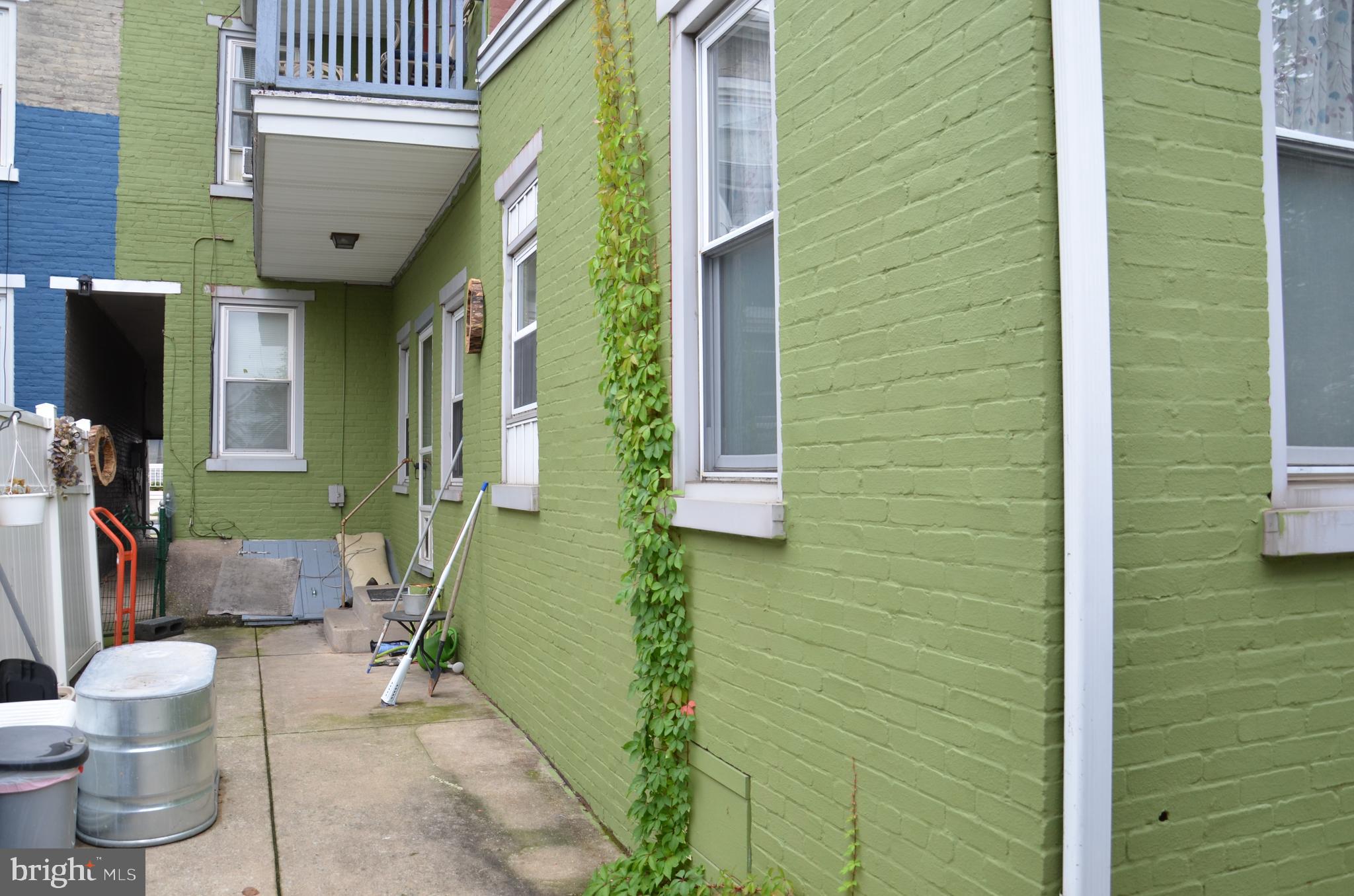 220 S 3RD STREET
