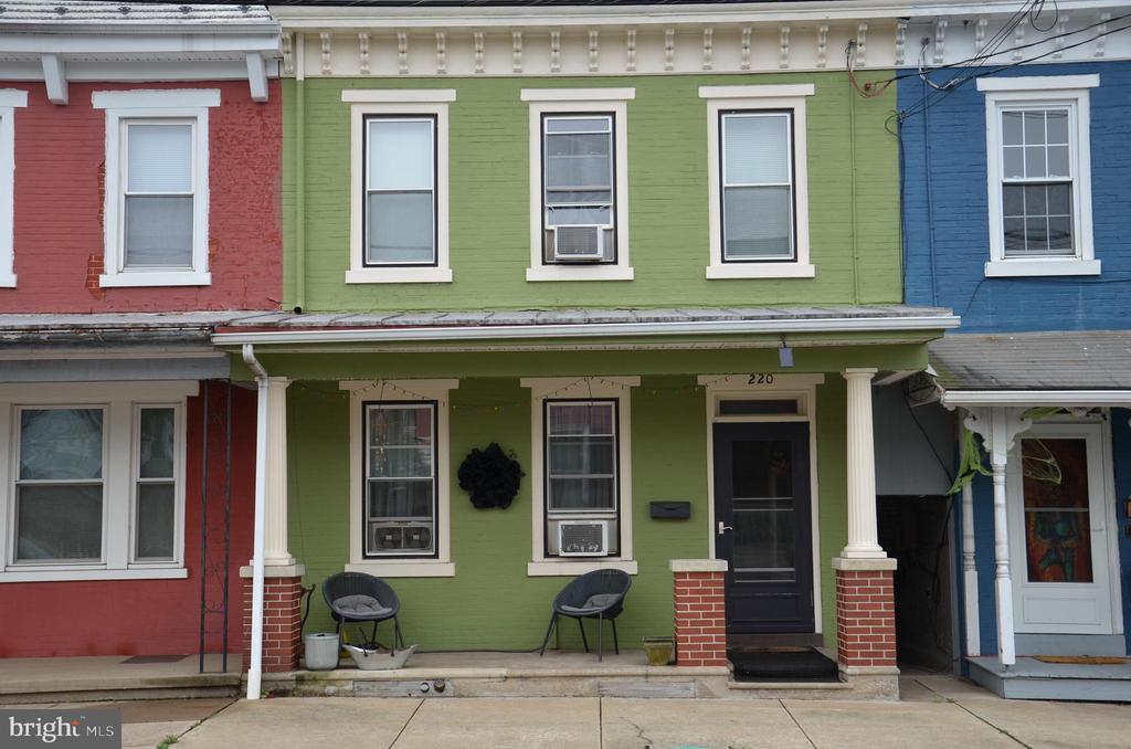 220 S 3RD STREET