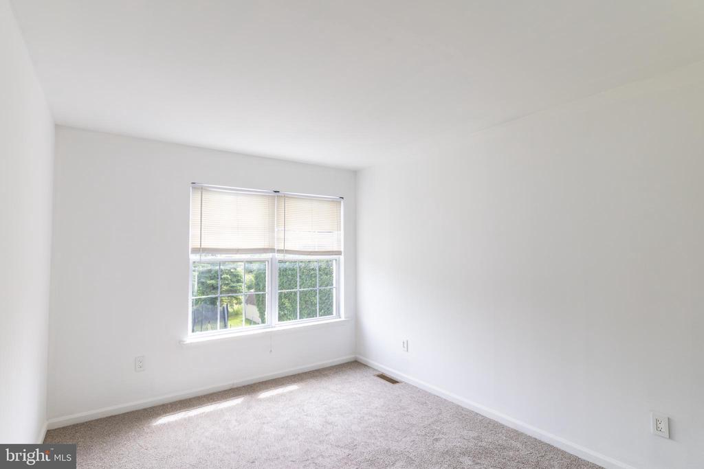 495 HOCH ROAD