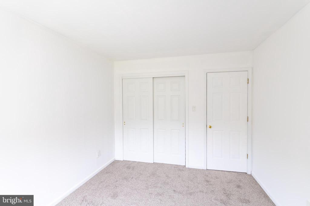 495 HOCH ROAD