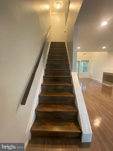 385 INDEPENDENCE DRIVE