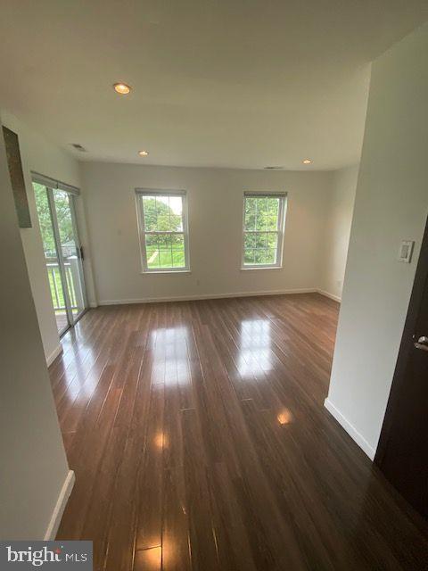 385 INDEPENDENCE DRIVE