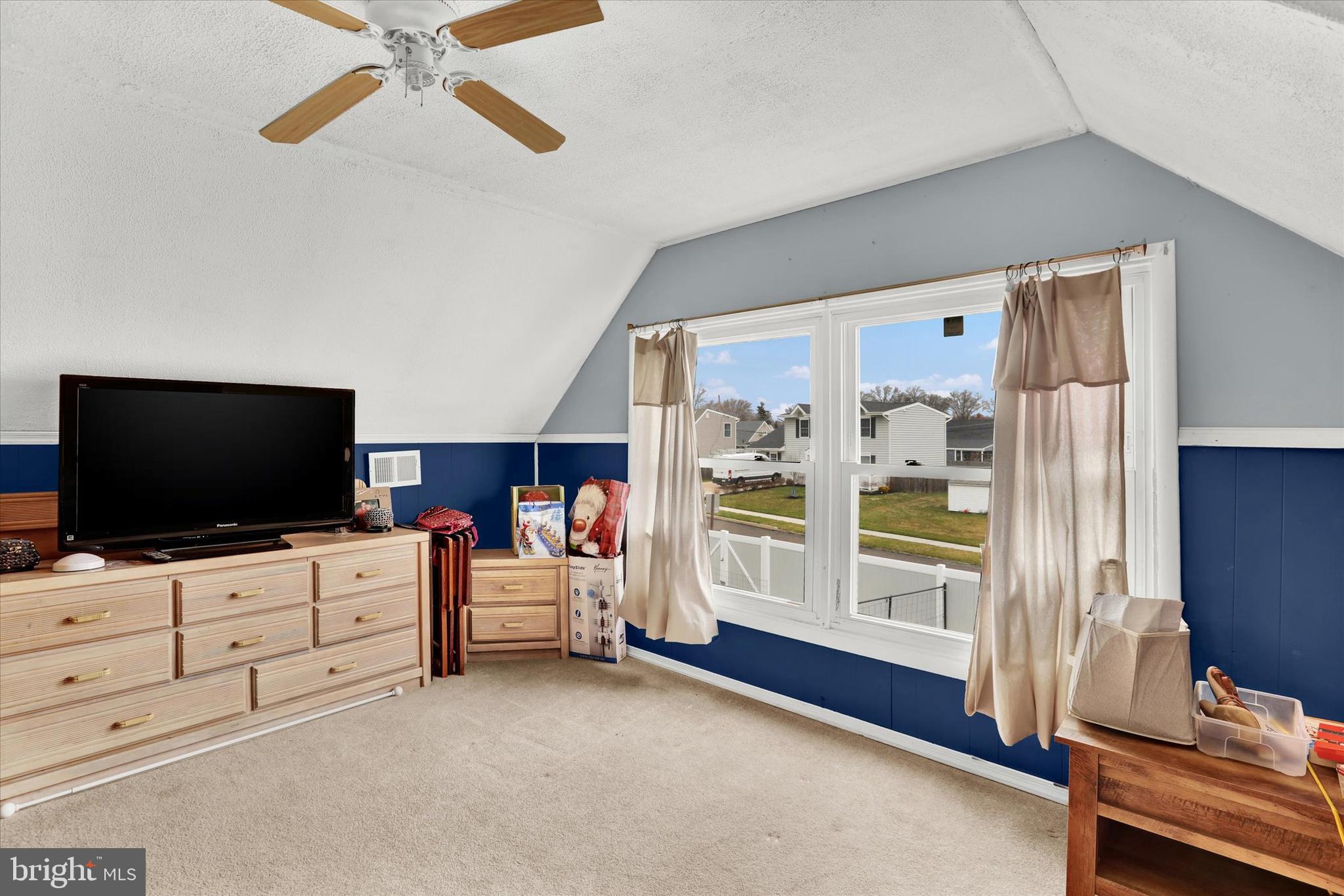 123 GOLDENRIDGE DRIVE