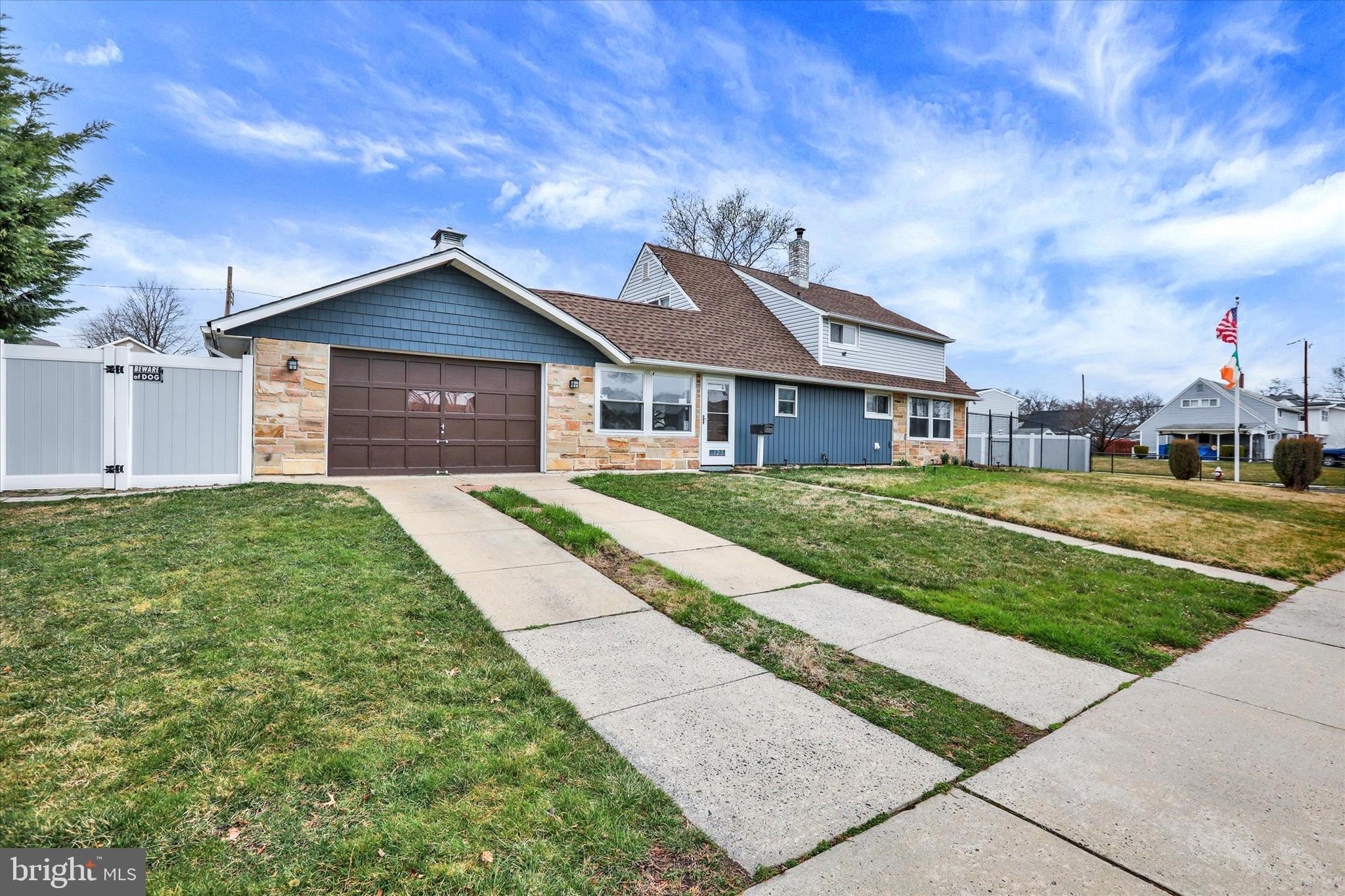 123 GOLDENRIDGE DRIVE