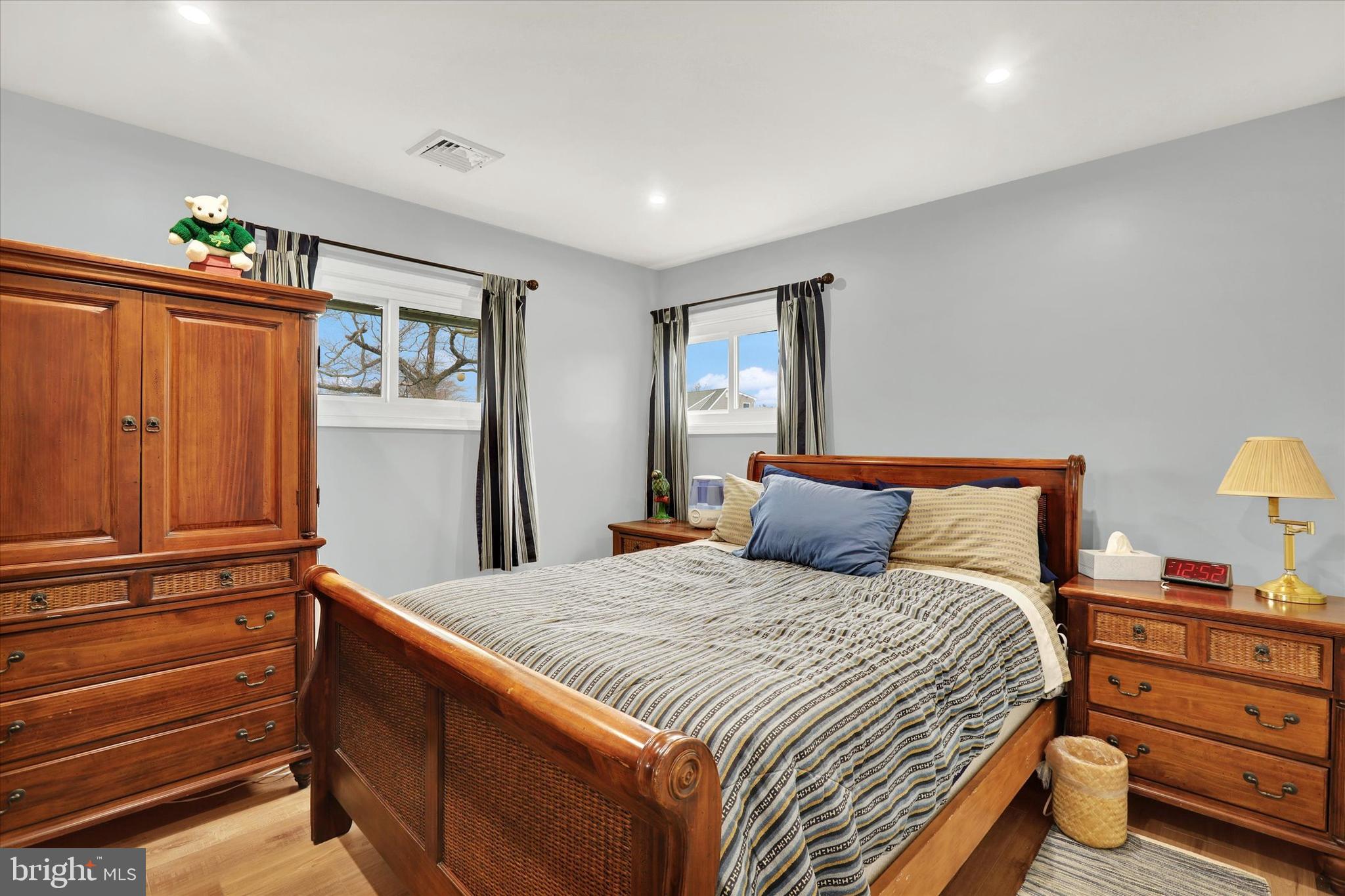 123 GOLDENRIDGE DRIVE
