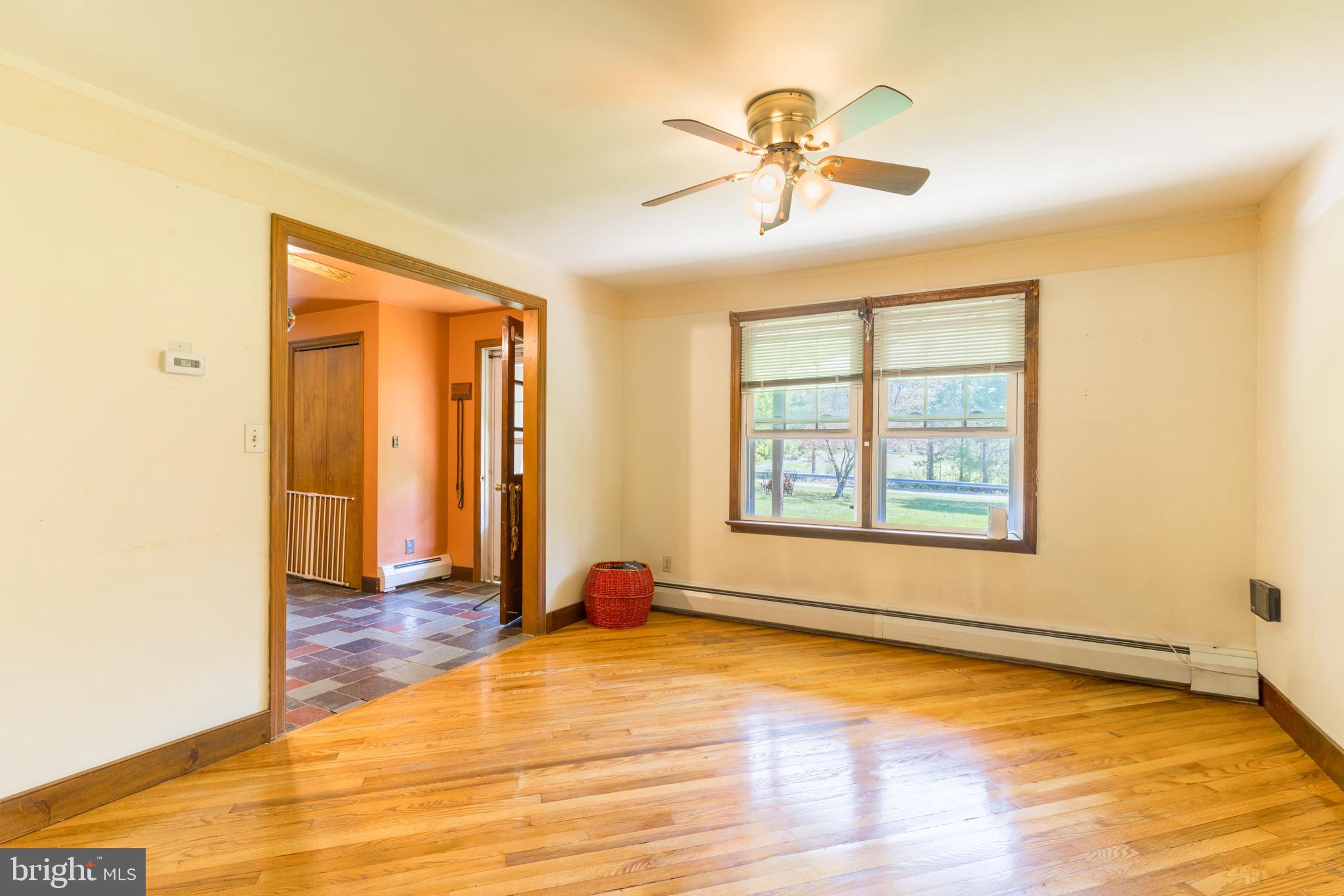 255 PARK DRIVE W