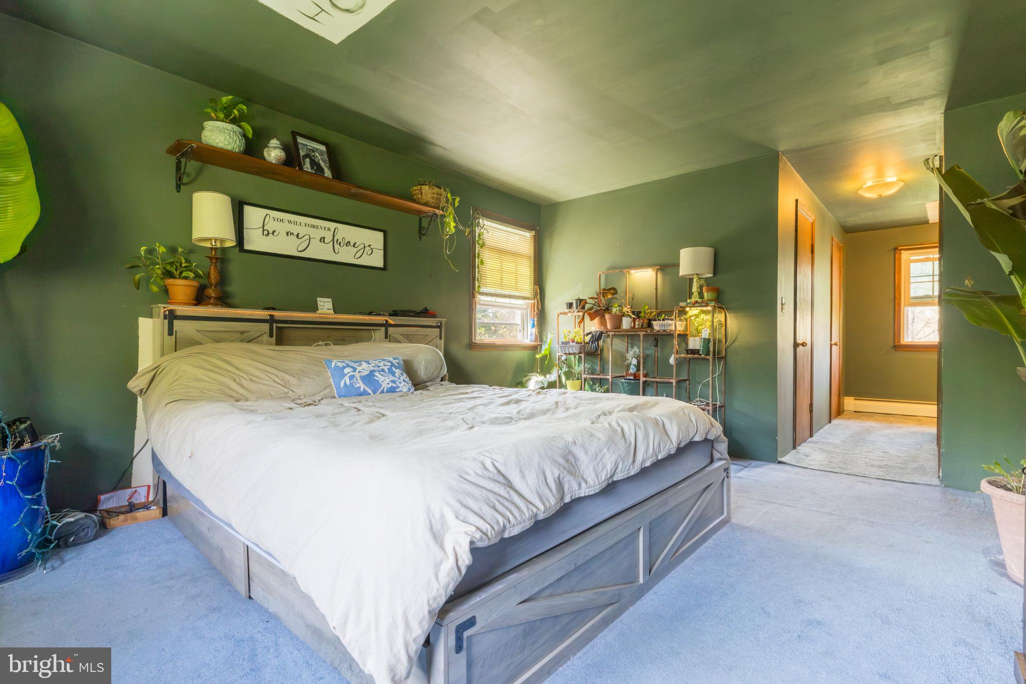 255 PARK DRIVE W