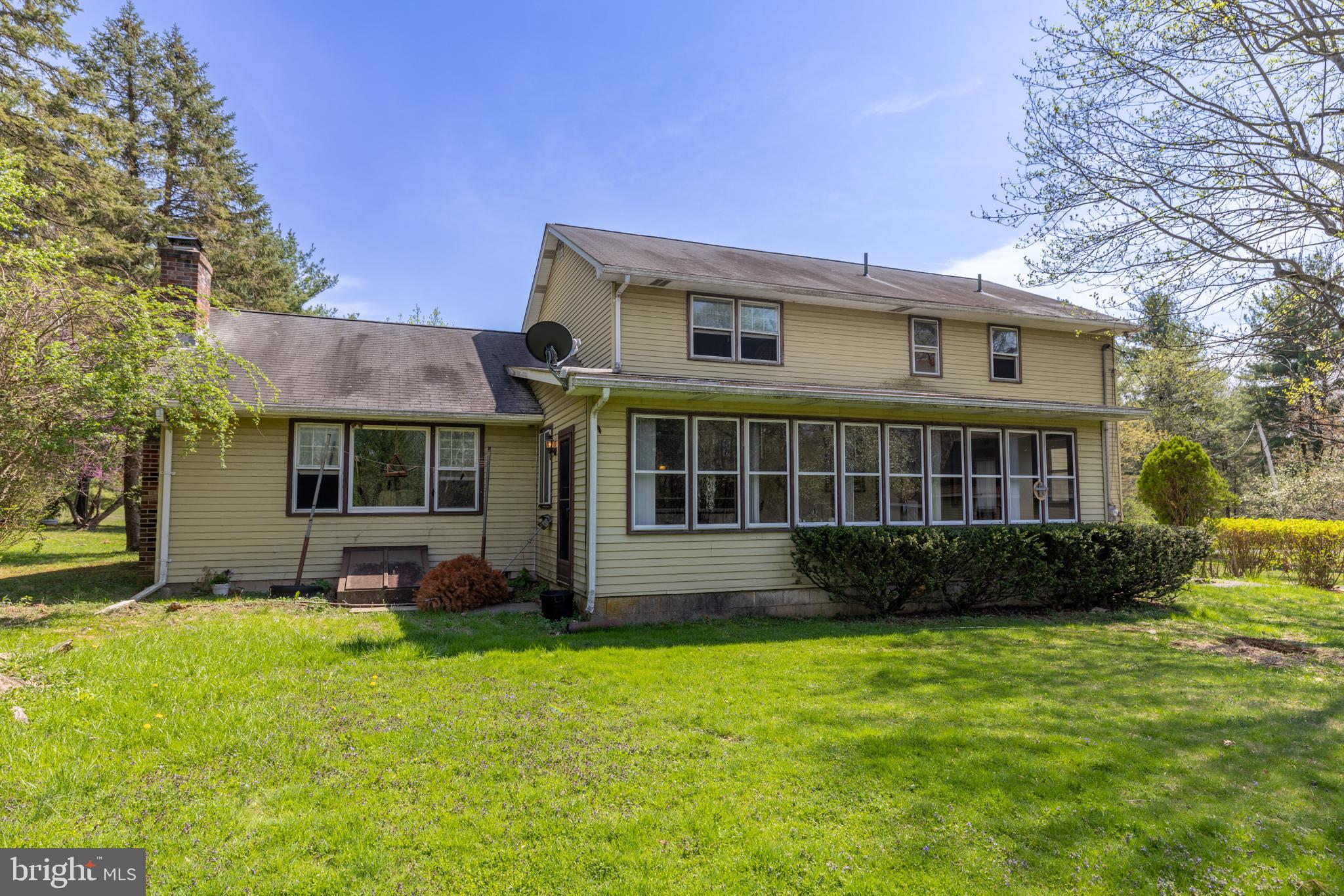 255 PARK DRIVE W