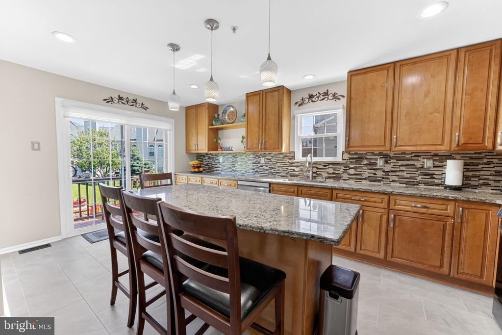 106 JULIAN DRIVE E