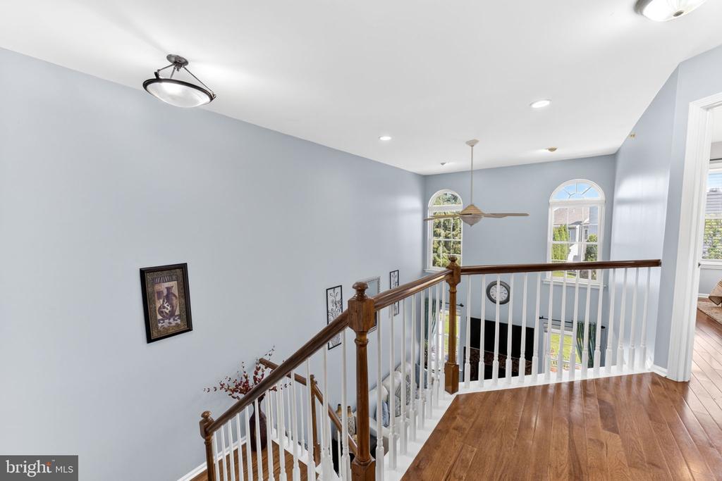 106 JULIAN DRIVE E