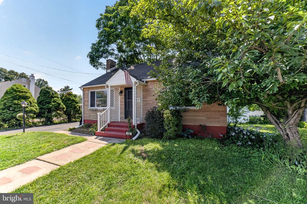412 N AMBLER STREET