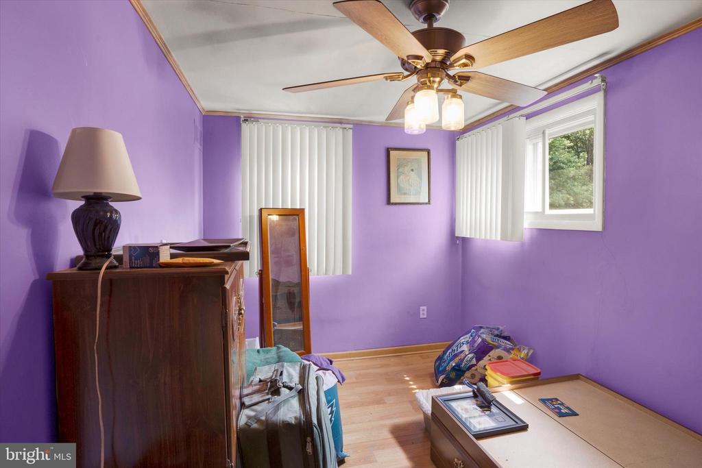 1130 TAYLOR DRIVE