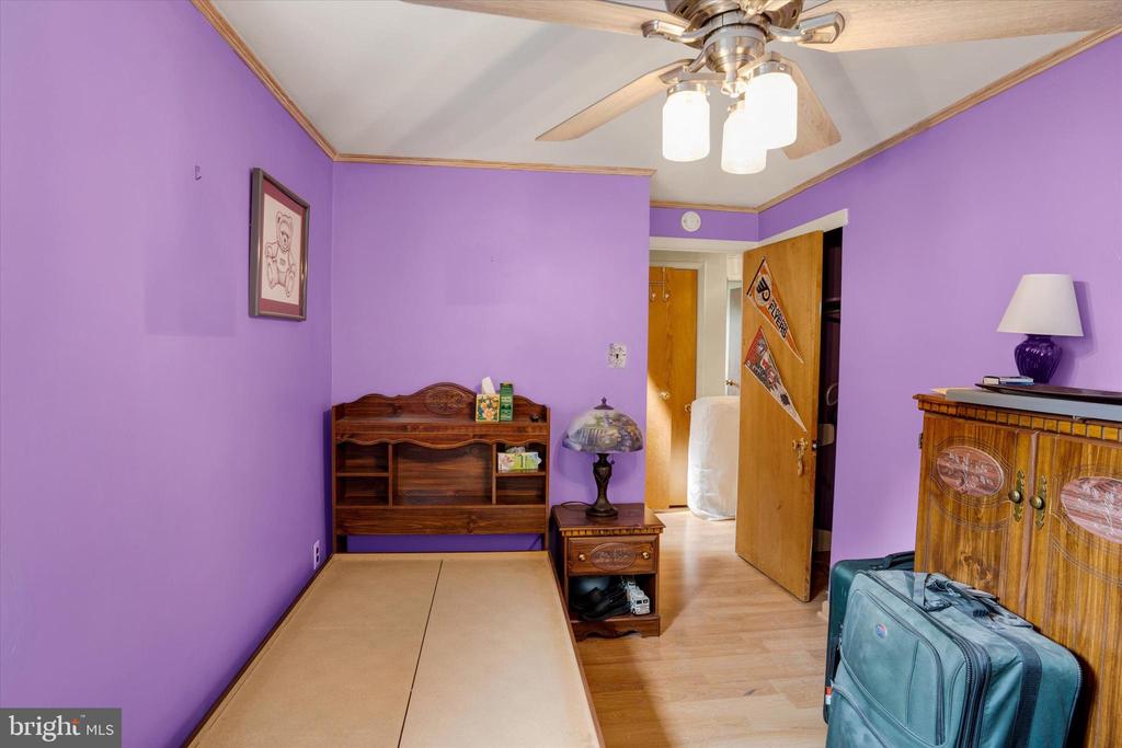 1130 TAYLOR DRIVE