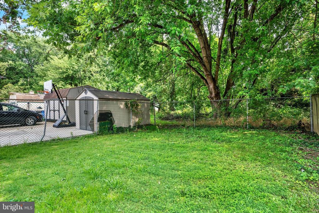 1130 TAYLOR DRIVE