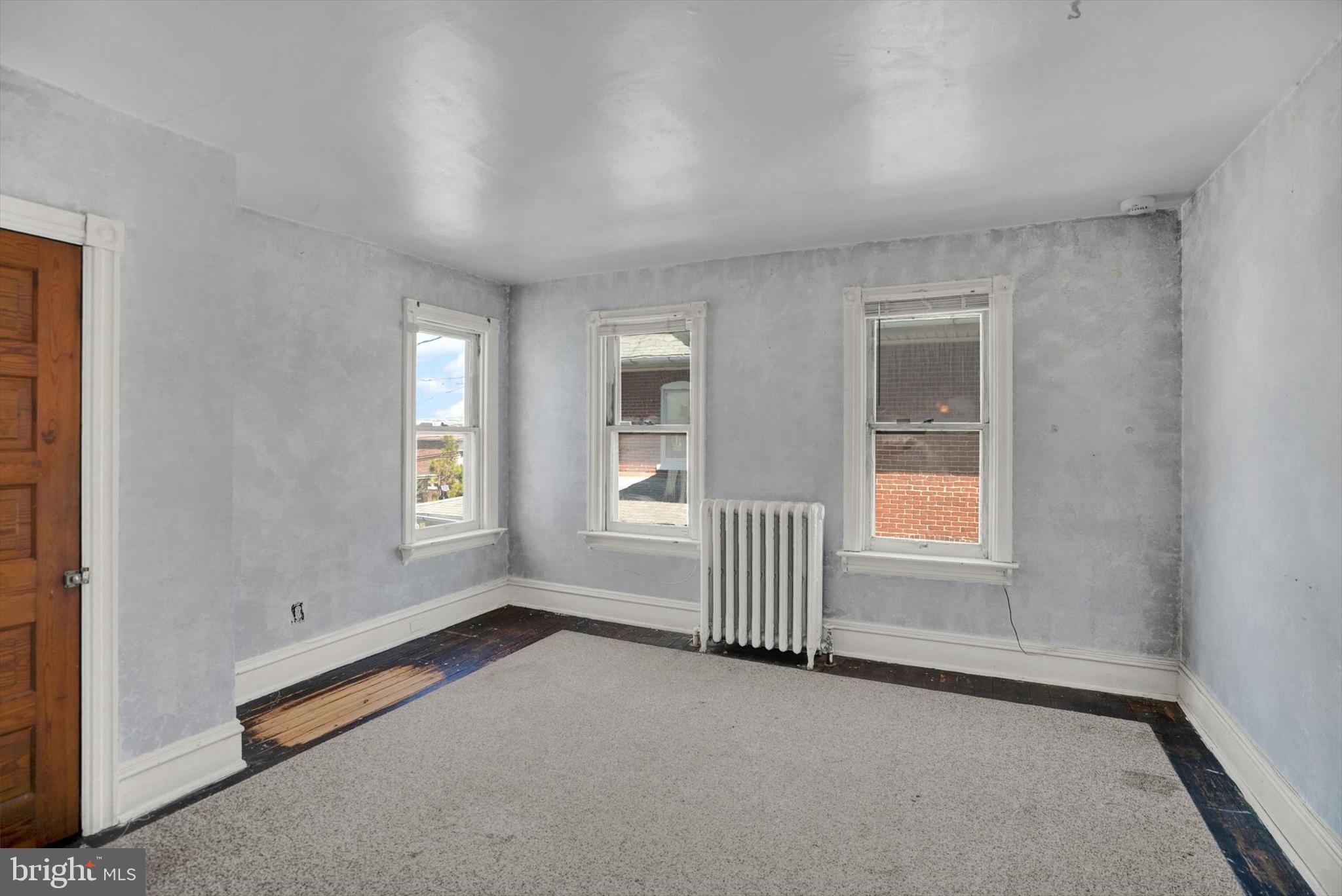 428 E BROAD STREET