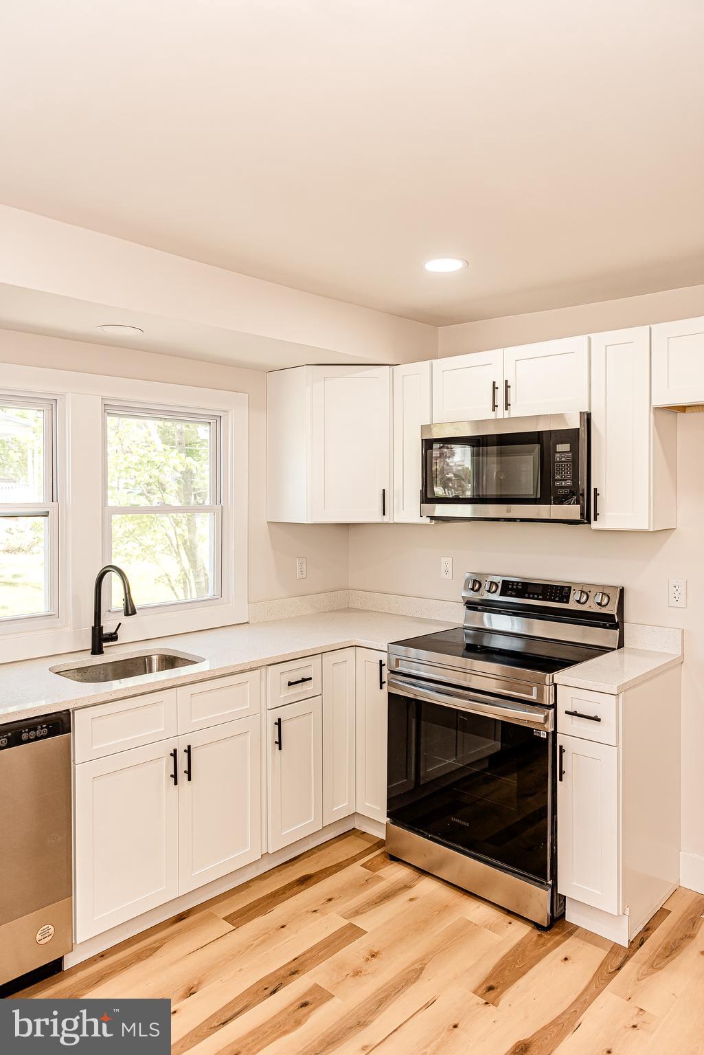 229 W 8TH STREET