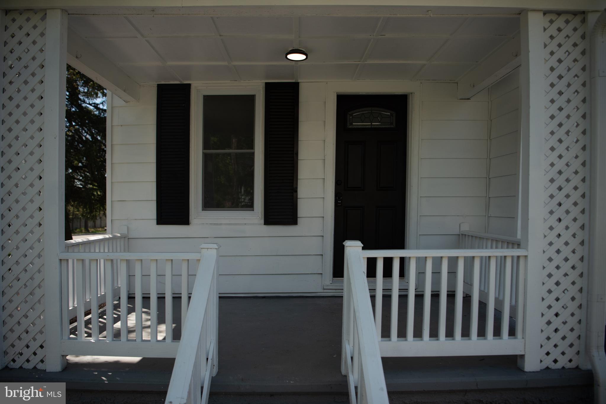 229 W 8TH STREET
