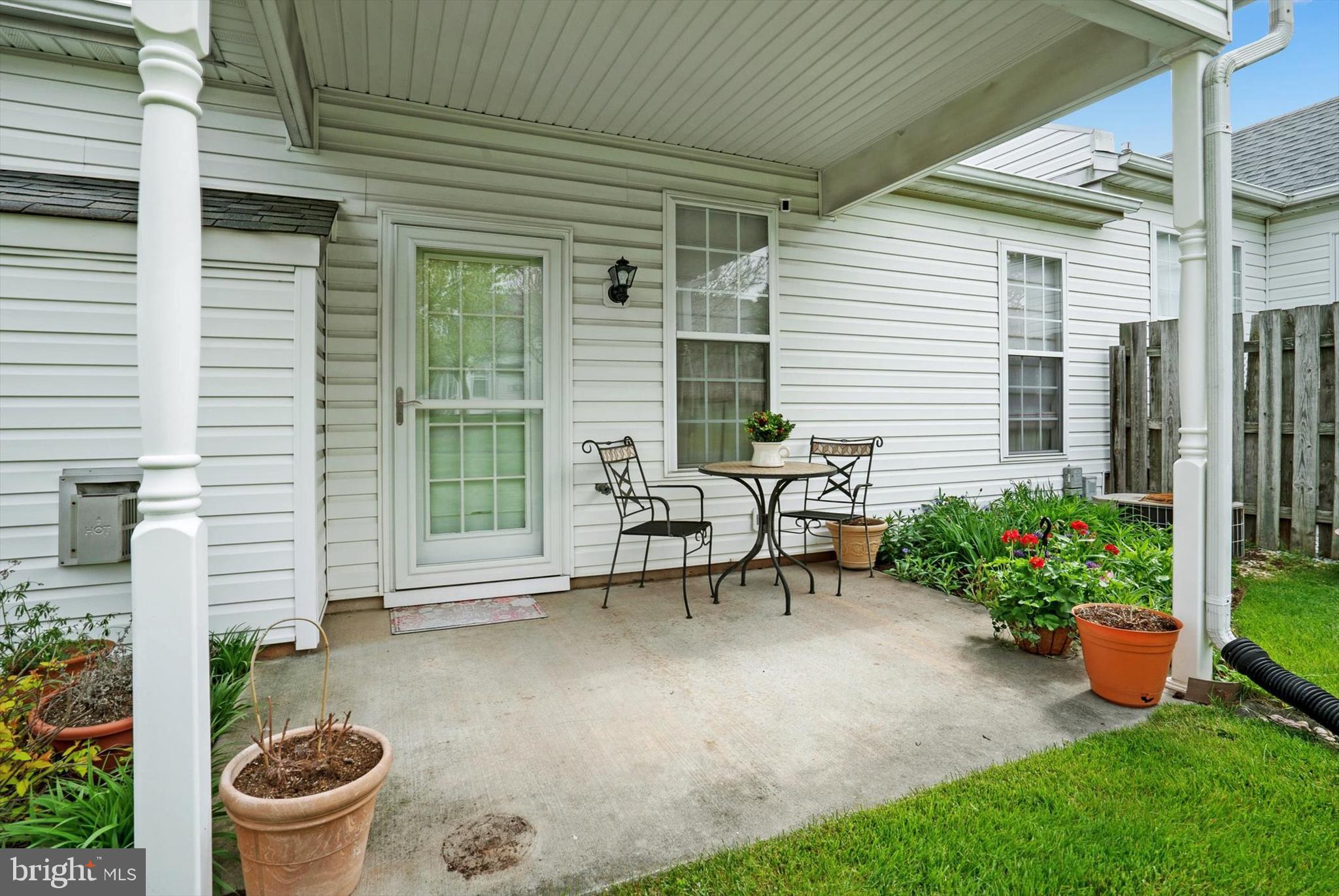 106 NEWBURY WAY