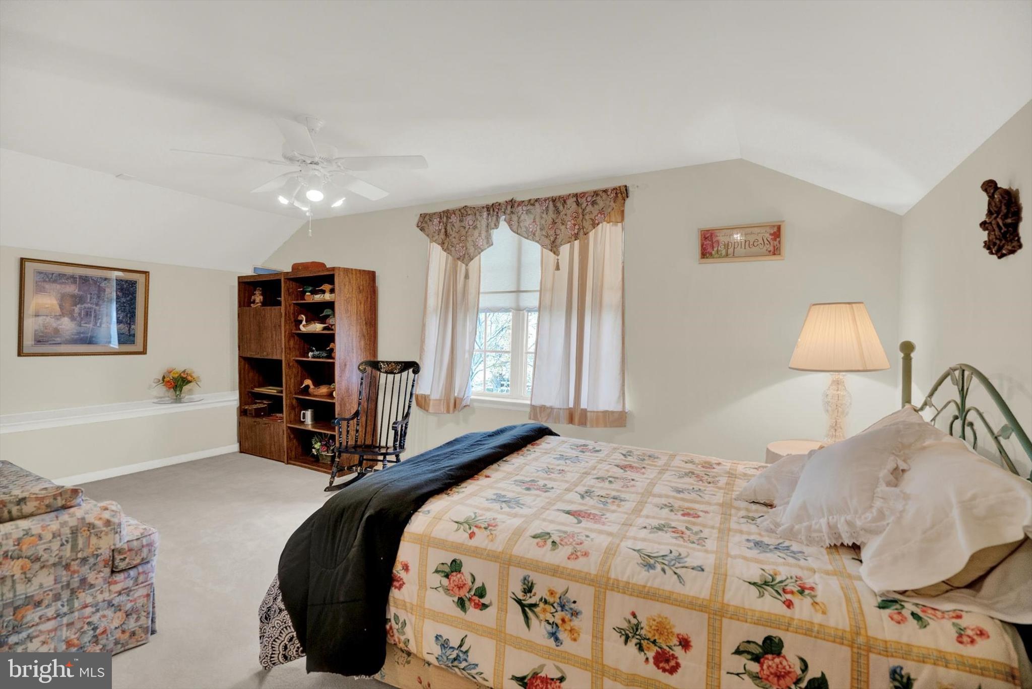 106 NEWBURY WAY