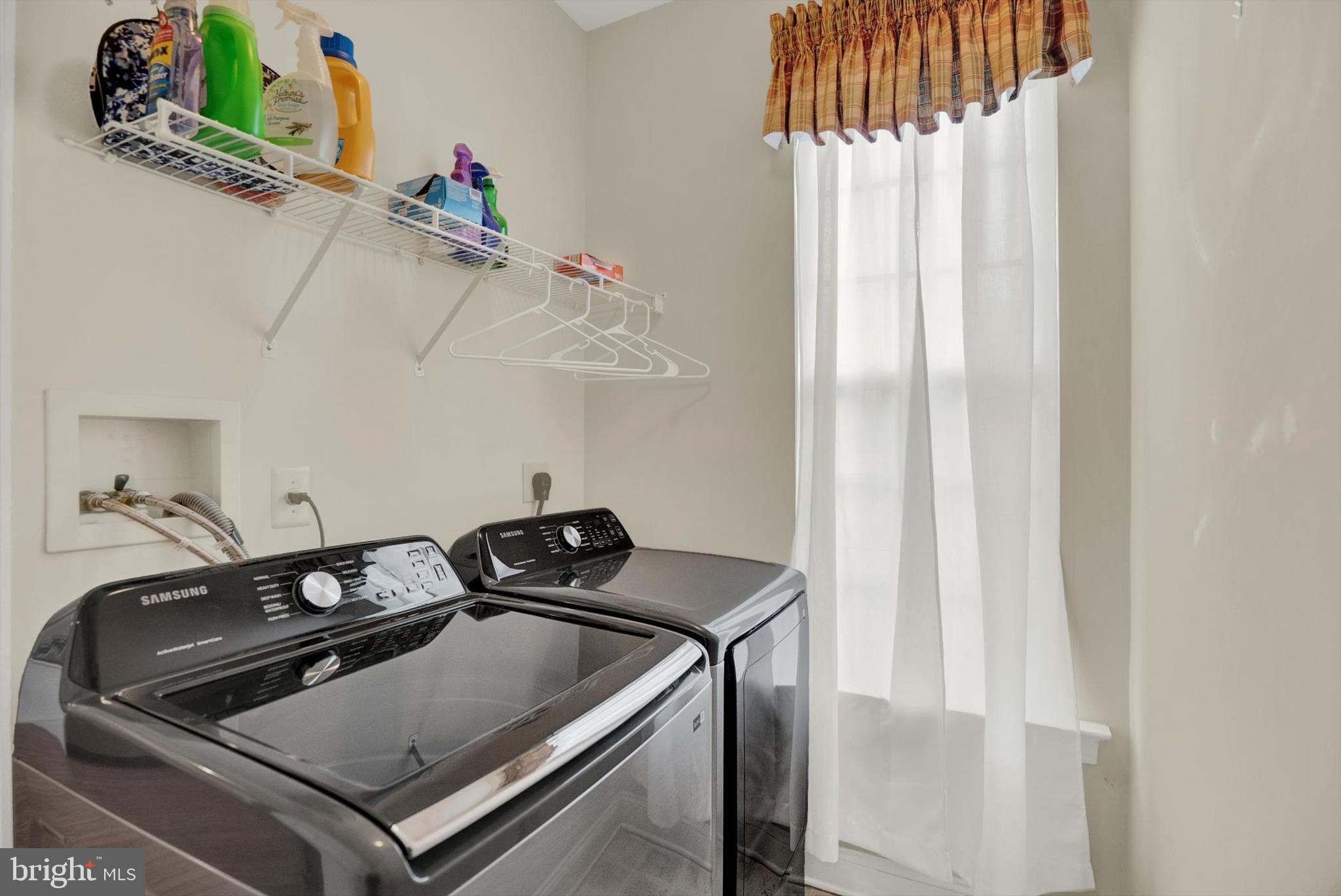 106 NEWBURY WAY
