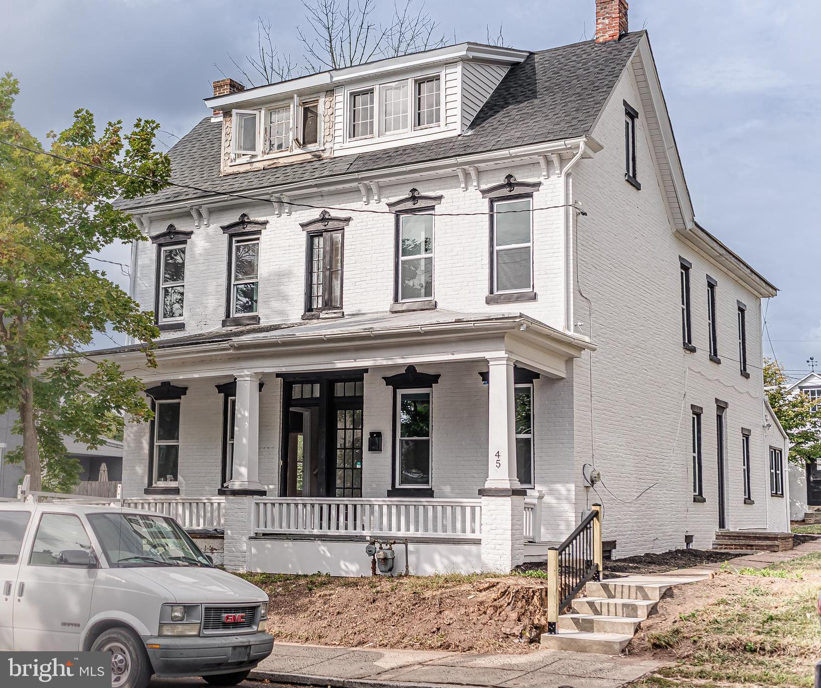 45 W THIRD STREET