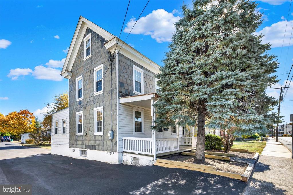 254 MAIN STREET