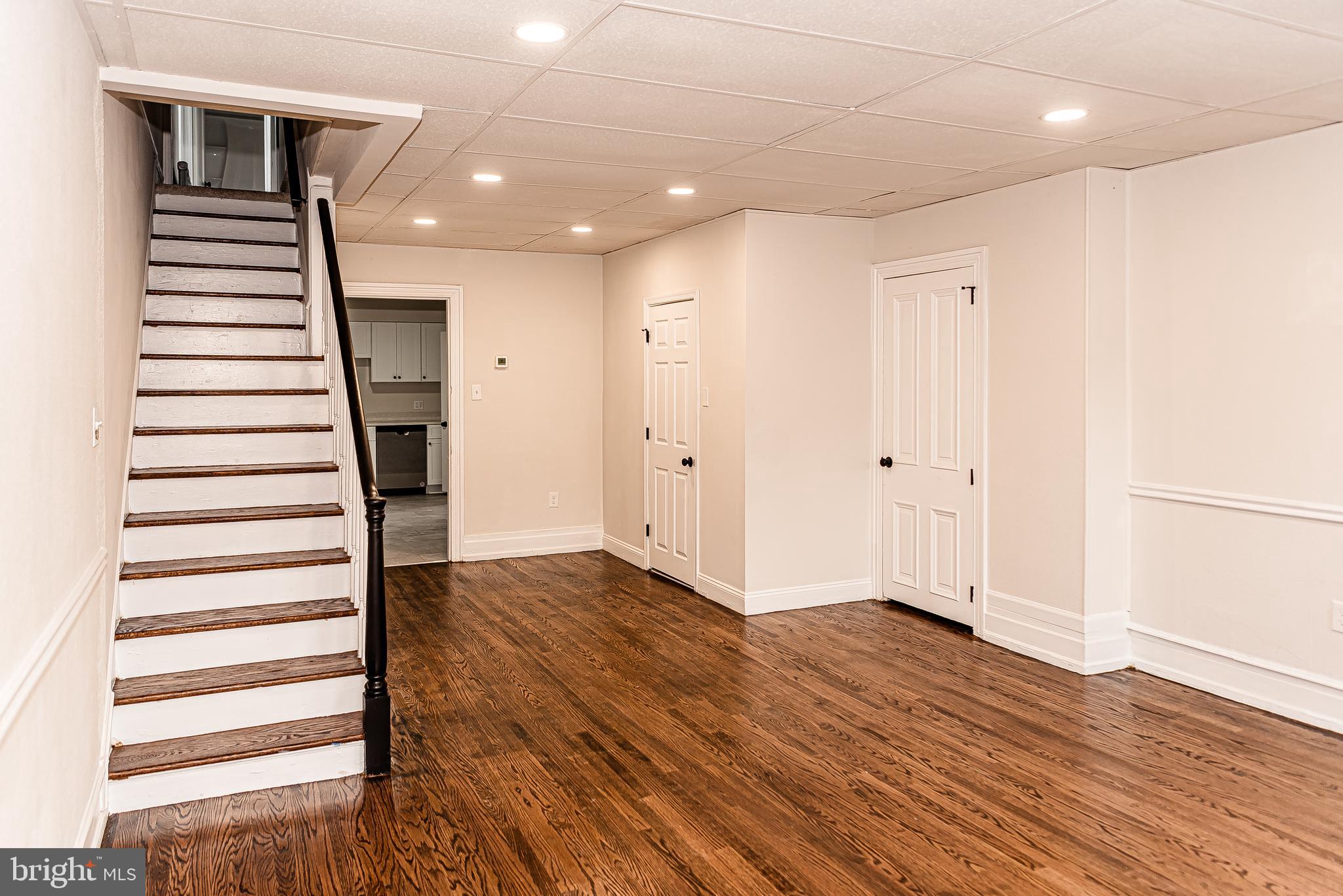 641 WALNUT STREET