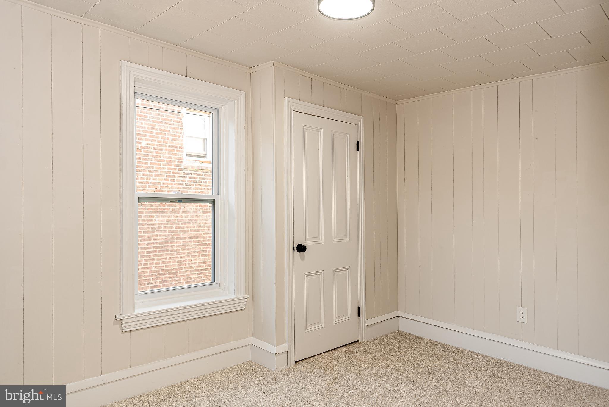 641 WALNUT STREET
